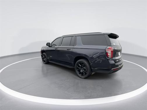 2022 Chevrolet Suburban RST