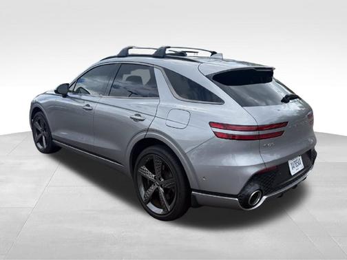 Savile Silver 2023 Genesis GV70 2.5T