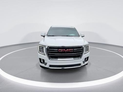 Summit White 2023 GMC Yukon XL SLT