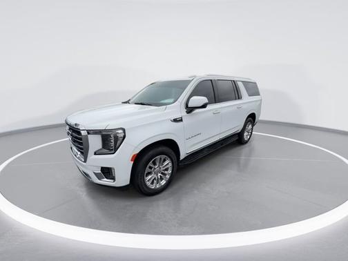 Summit White 2023 GMC Yukon XL SLT