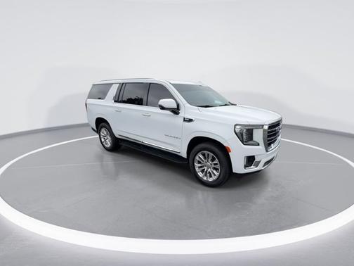 Summit White 2023 GMC Yukon XL SLT