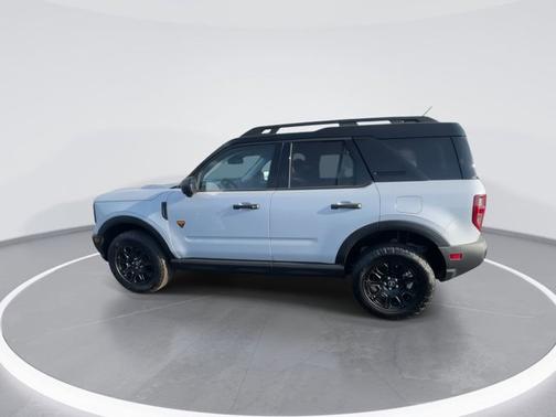 Space White Metallic 2026 Ford Bronco Sport Badlands