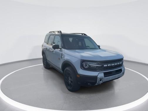 Space White Metallic 2026 Ford Bronco Sport Badlands