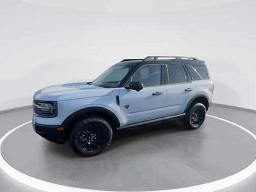 Space White Metallic 2026 Ford Bronco Sport Badlands