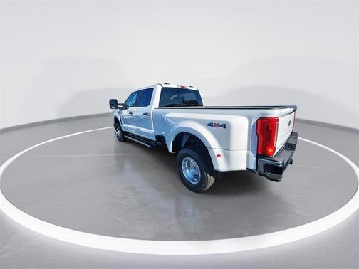 2026 Ford F-350 XLT