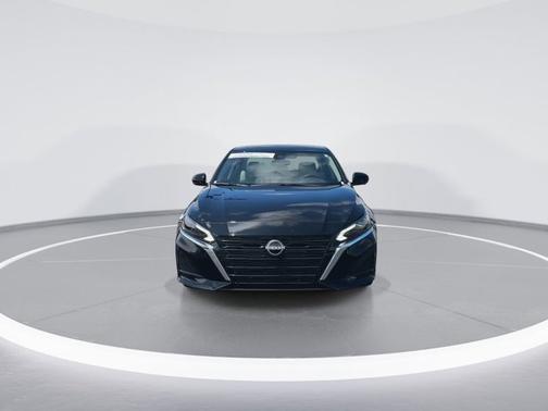 Super Black 2024 Nissan Altima 2.5 SL