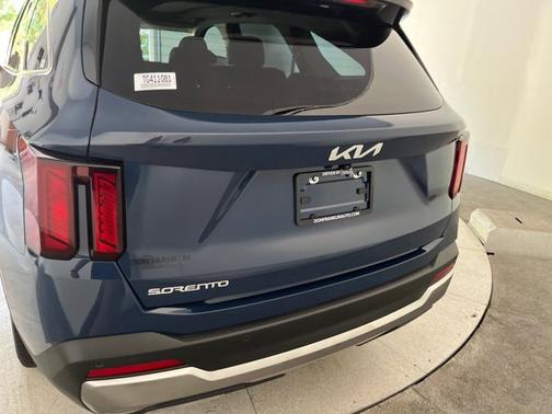 Midnight Lake Blue 2026 Kia Sorento S