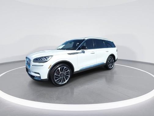 White 2021 Lincoln Aviator Reserve