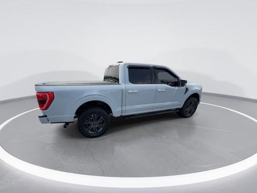 White Metallic 2022 Ford F-150 XLT