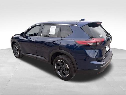 Deep Ocean Blue Pearl 2024 Nissan Rogue SV