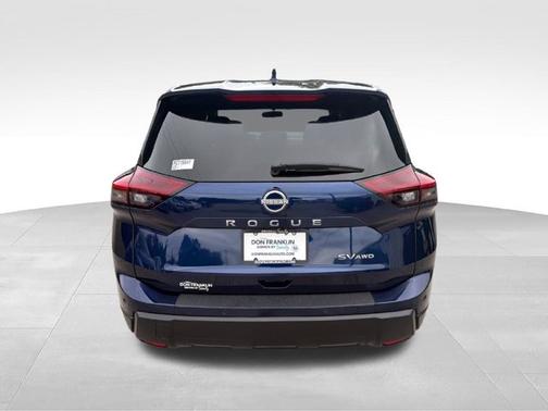 Deep Ocean Blue Pearl 2024 Nissan Rogue SV