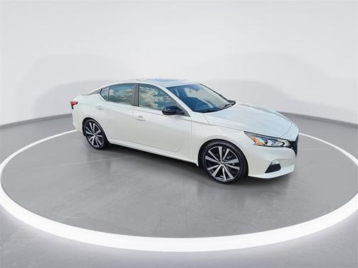 2020 Nissan Altima 2.5 SR