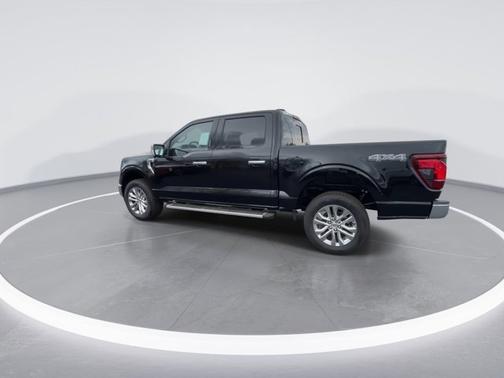 Agate Black Metallic 2026 Ford F-150 XLT