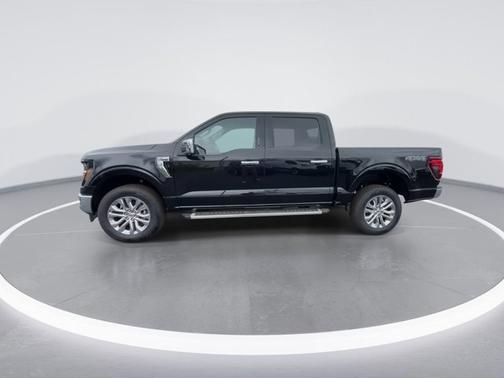 Agate Black Metallic 2026 Ford F-150 XLT