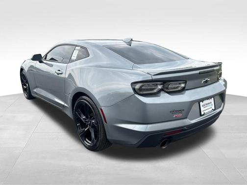 Sharkskin Metallic 2023 Chevrolet Camaro LT1