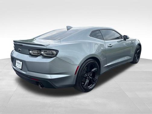 Sharkskin Metallic 2023 Chevrolet Camaro LT1