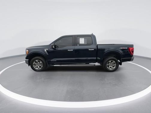 Antimatter Blue Metallic 2022 Ford F-150 XLT
