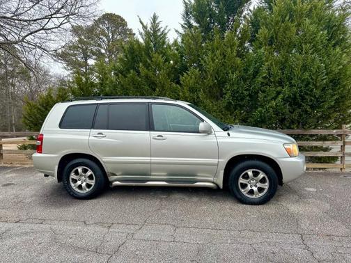 2004 Toyota Highlander Base