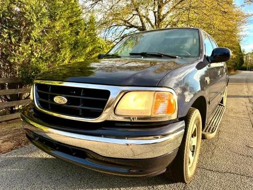 2003 Ford F-150 Lariat SuperCrew