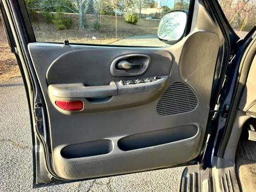 2003 Ford F-150 Lariat SuperCrew