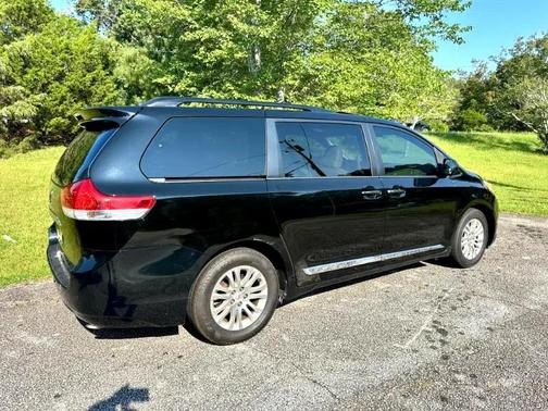 2011 Toyota Sienna Limited
