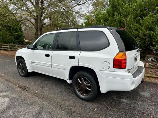 2004 GMC Envoy SLE