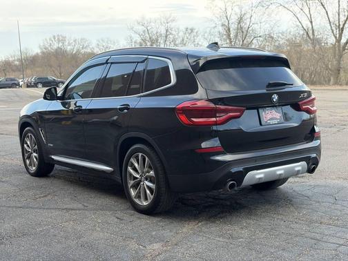 Black 2018 BMW X3 xDrive30i