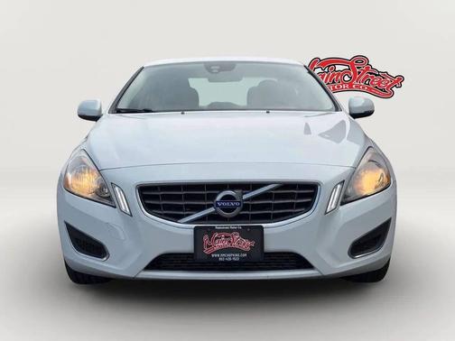 Ice White 2012 Volvo S60 T5