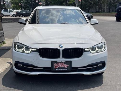 2018 BMW 330 xDrive