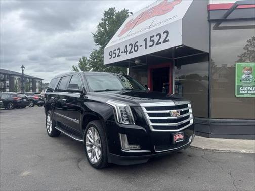 2017 Cadillac Escalade Luxury