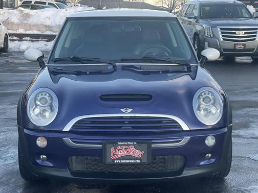 2005 MINI Cooper S Base