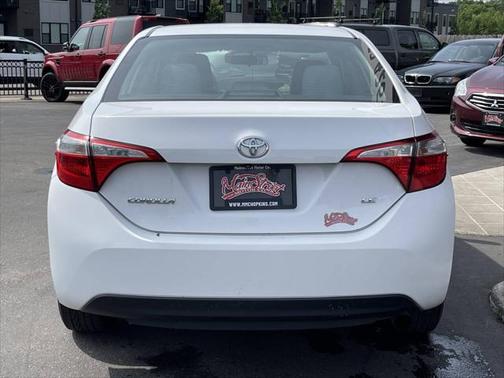 2015 Toyota Corolla LE