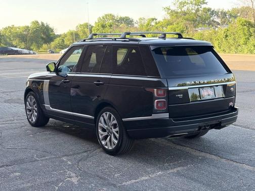 Black 2021 Land Rover Range Rover 3.0L V6 Supercharged HSE