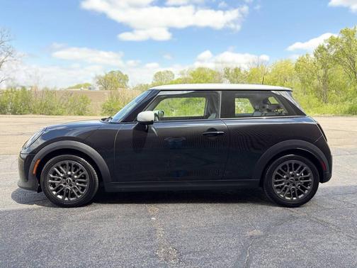 Midnight Black II Metallic 2025 MINI Hardtop Cooper S