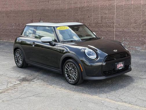 Midnight Black II Metallic 2025 MINI Hardtop Cooper S