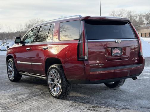 2018 Cadillac Escalade Premium Luxury