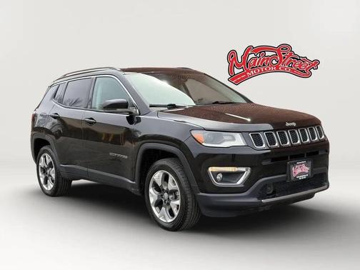 Diamond Black Crystal Pearlcoat 2018 Jeep Compass Limited
