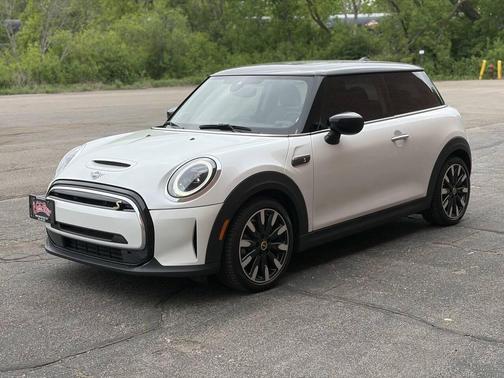 Nanuq White Metallic 2024 MINI Hardtop Cooper S