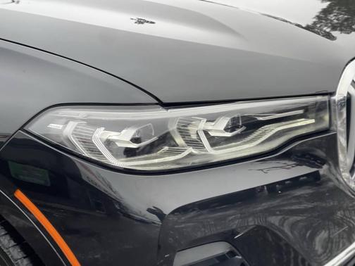 2019 BMW X7 xDrive40i