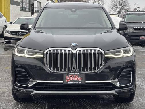 2019 BMW X7 xDrive40i