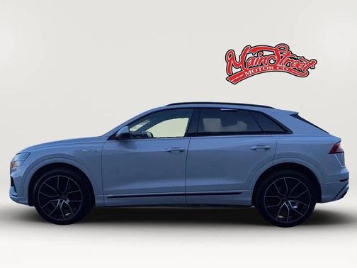2022 Audi Q8 55 Prestige