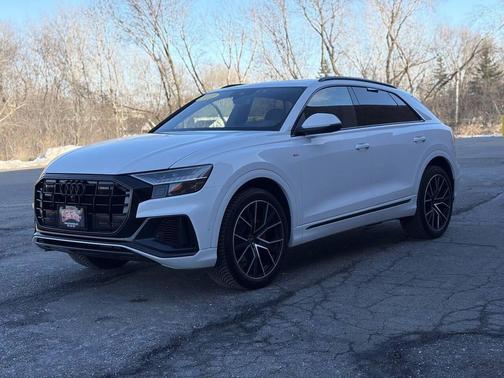 2022 Audi Q8 55 Prestige