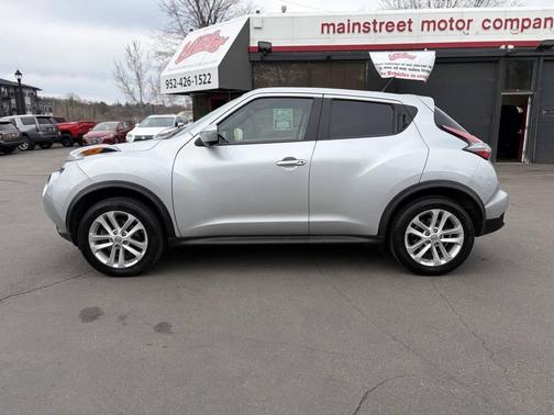 Brilliant Silver 2015 Nissan Juke SL