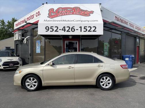 2011 Toyota Camry LE