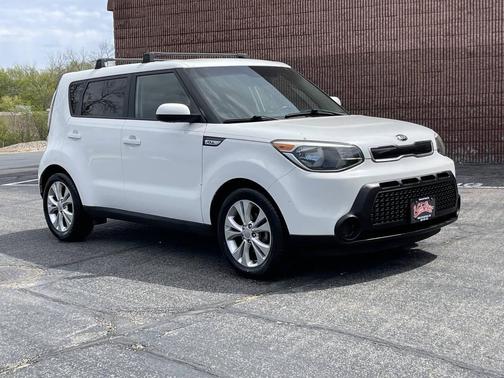 Clear White 2015 Kia Soul +