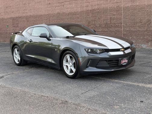 Nightfall Gray Metallic 2016 Chevrolet Camaro 1LT