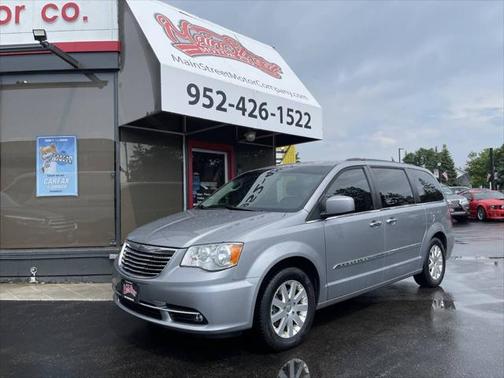 2015 Chrysler Town & Country Touring
