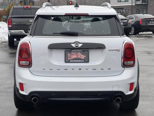 2018 MINI Countryman Cooper S