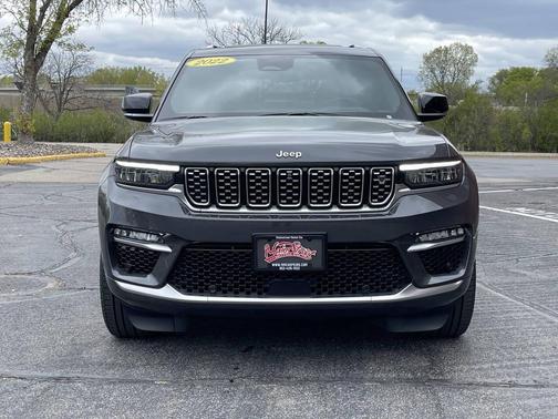 Baltic Gray Metallic Clearcoat 2022 Jeep Grand Cherokee Summit
