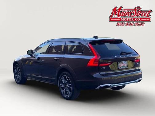 Brown 2017 Volvo V90 Cross Country T6